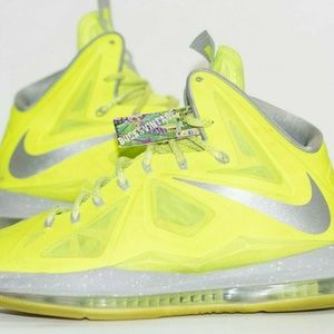 2013 Nike Lebron X VOLT Mens Size 8.5 Neon
